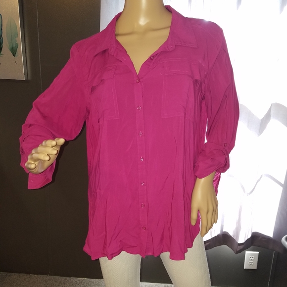 a.n.a Tops - Pink button up top